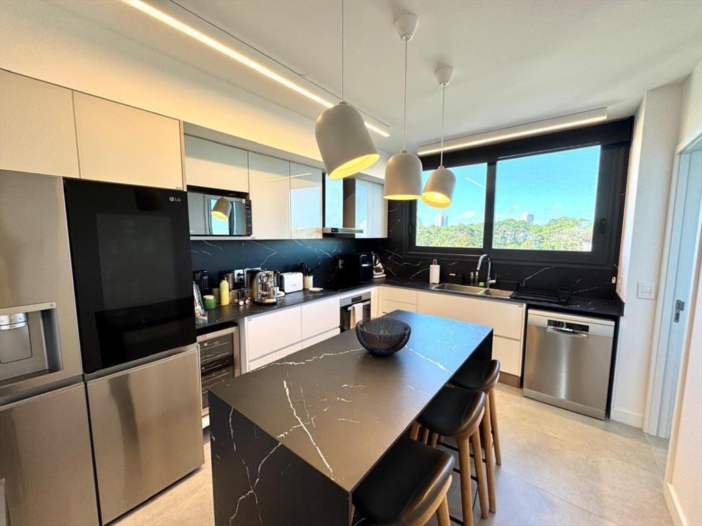 Apartamento en Punta del Este, Mansa