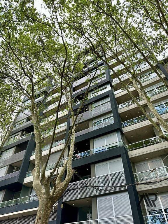 Venta Apartamento 2 Dormitorios Con Renta, Cochera Y Bal...