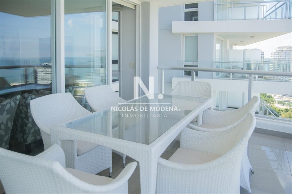 Departartamento de 3 dormitorios en venta en One