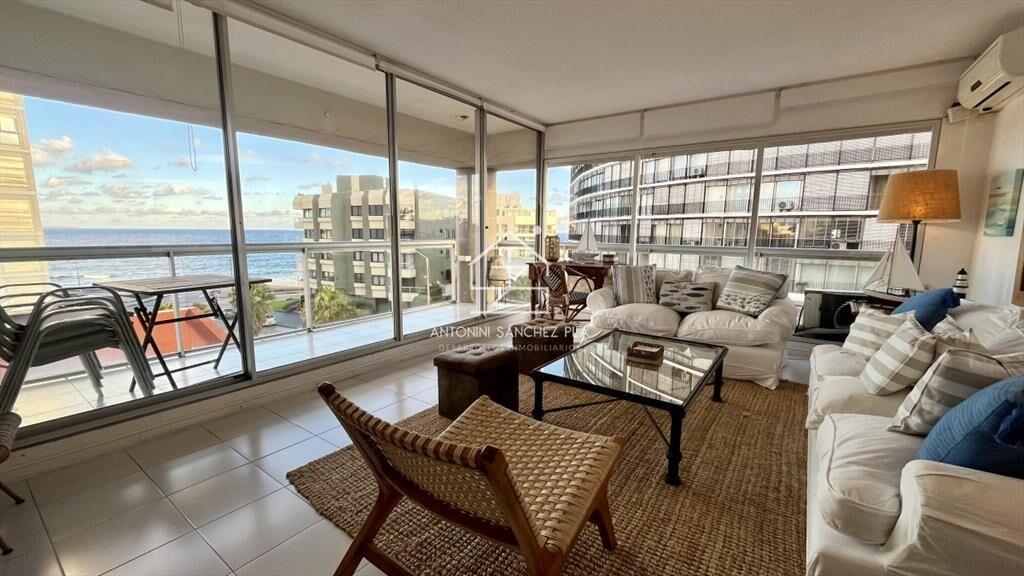 Venta apartamento 2 dormitorios 2 baños