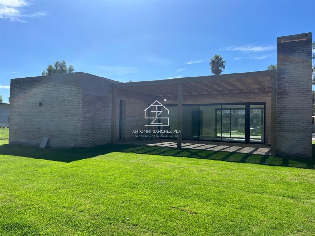 Casa a Estrenar en Barrio Pinares   Â? Moderna, y