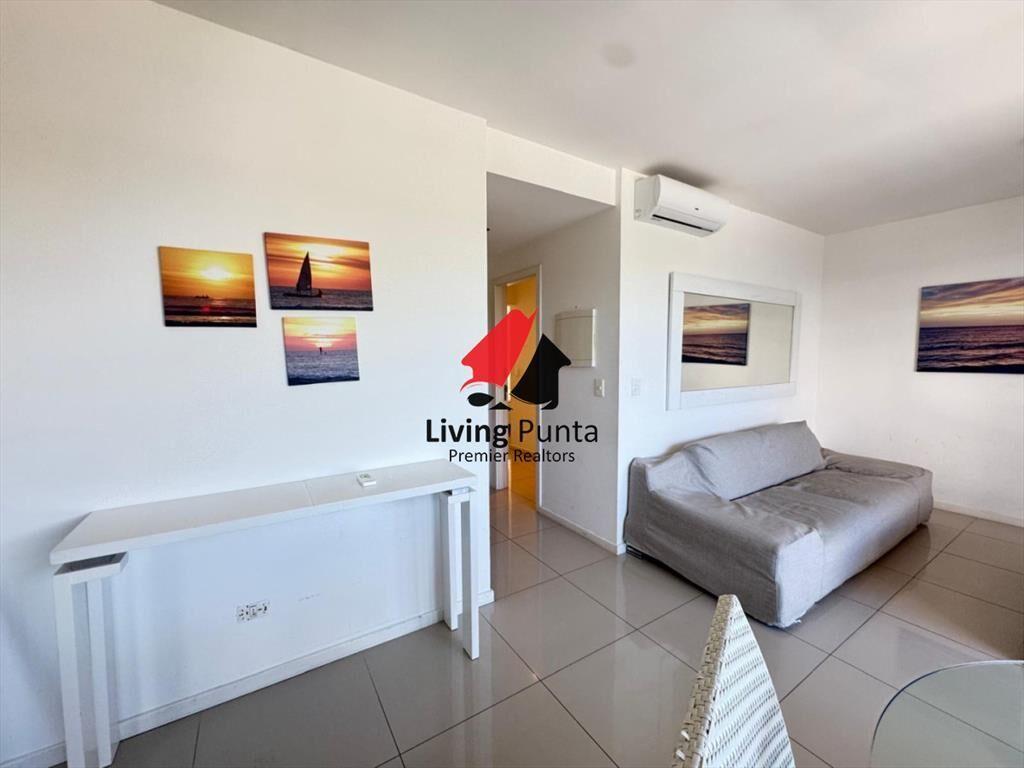 Apartamento a 400 metros de la playa mansa parada