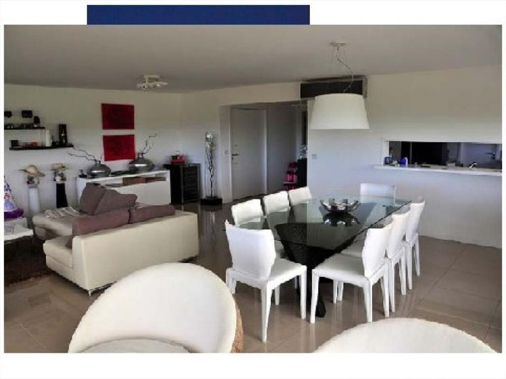 Vendo apartamento 3 dormitorios, primera línea playa brava