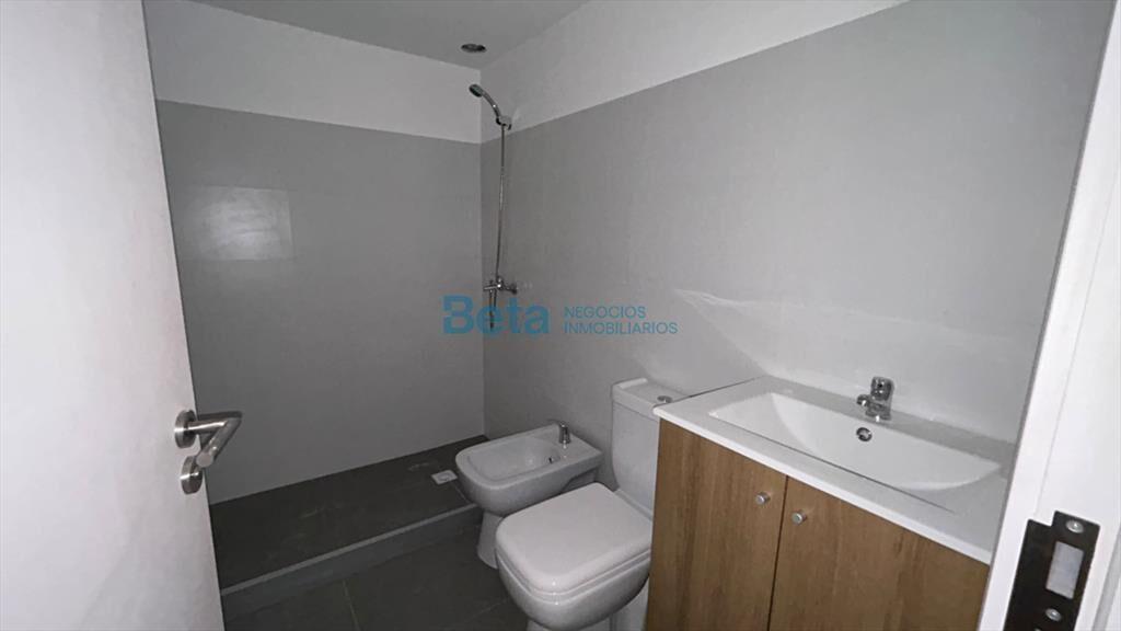Alquiler  Apartamento 1 Dormitorio, Cochera CORDON