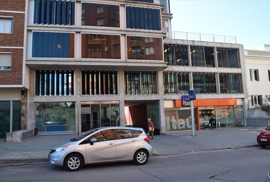Oficina en Punta Carretas - VENTA ALQUILER