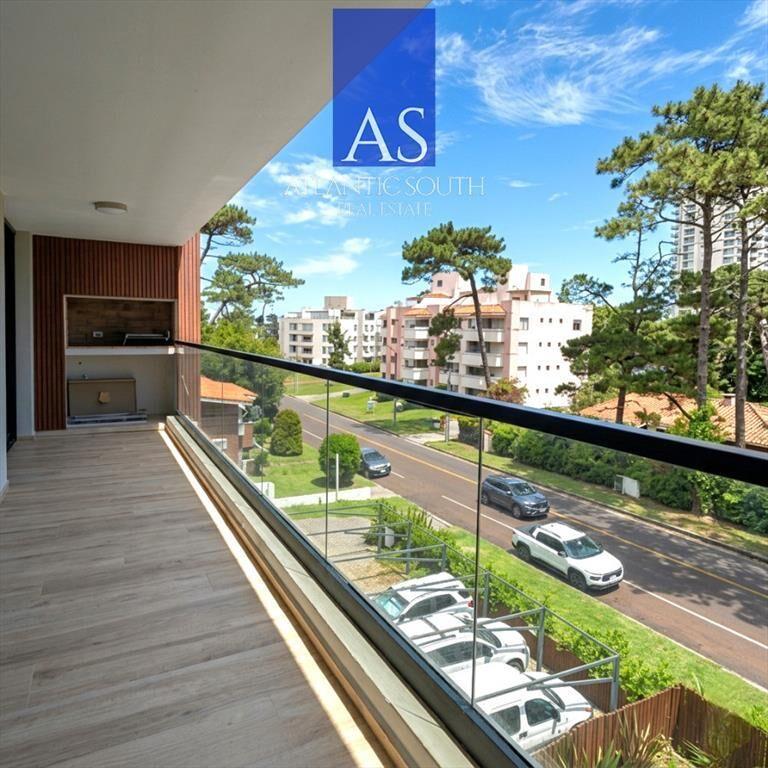 Apartamento 2 dormitorios moderno con parrillero
