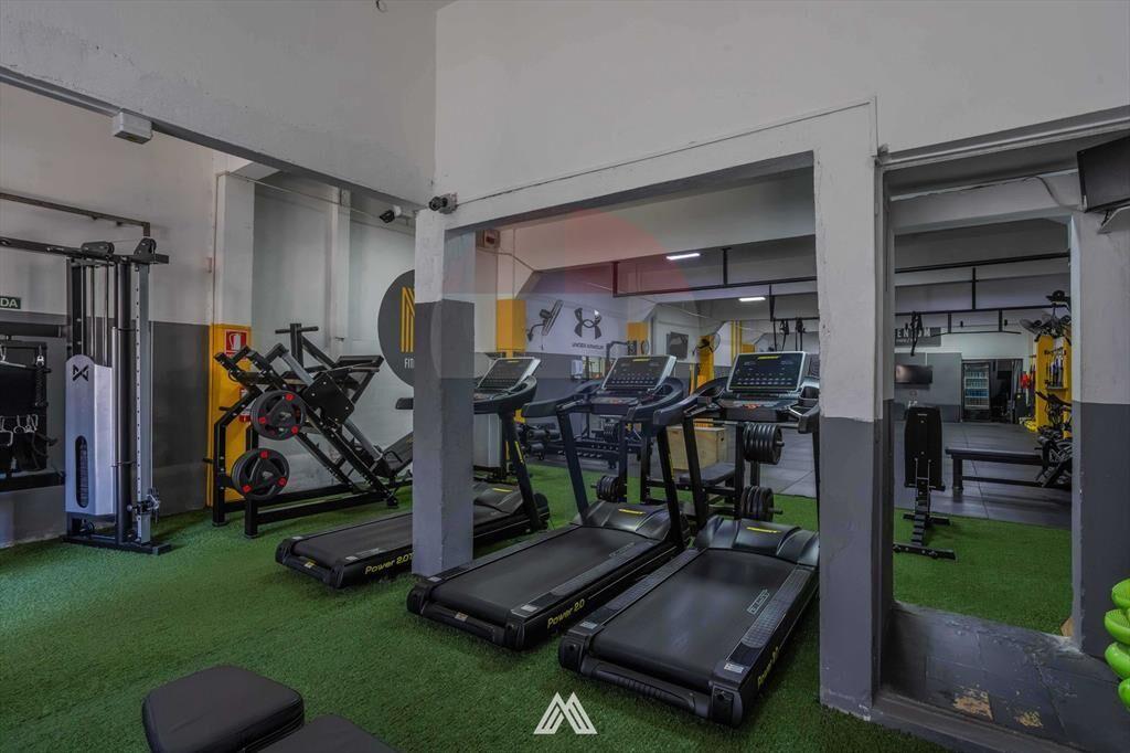 VENTA LOCAL CORDON SUR MUY AMPLIO CON RENTA