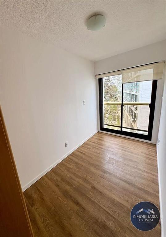 Apartamento en alquiler c/ cochera en Puerto Buceo