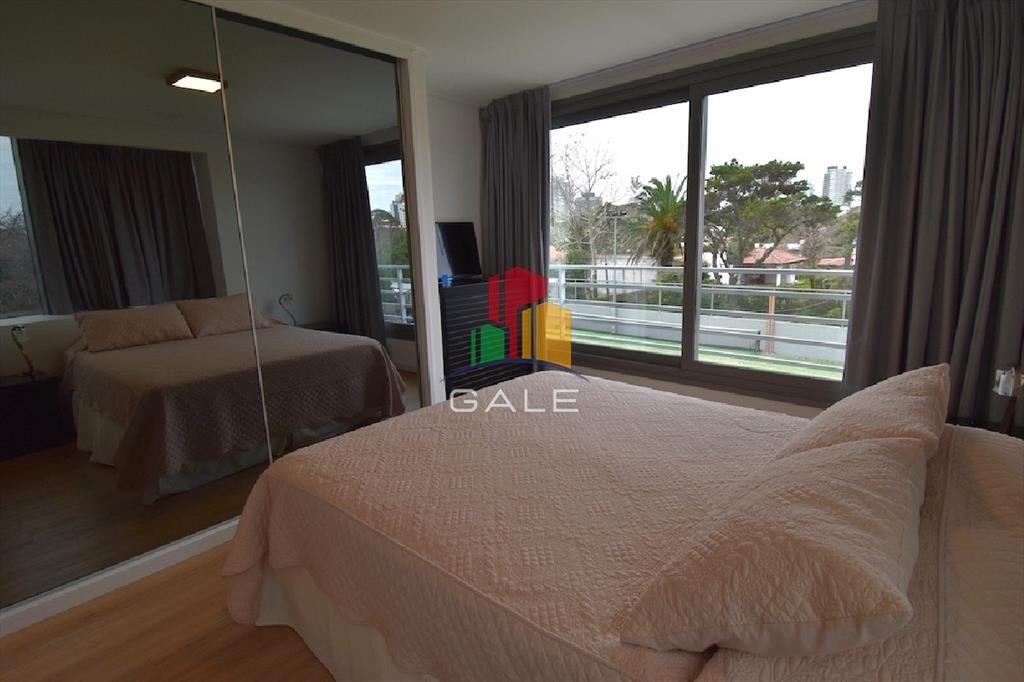 Excelente apartamento 3 dormitorios en suite del