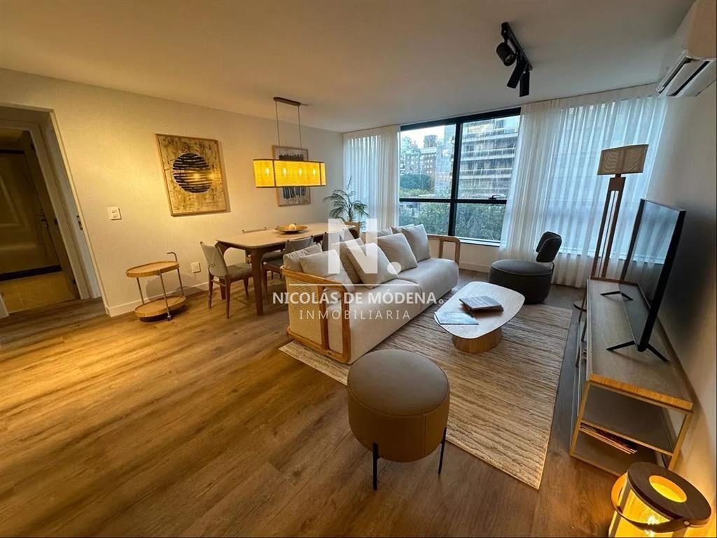 Excelente Apartamento de 2 Dormitorios con