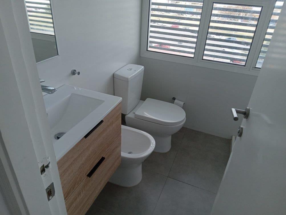 Venta apartamento rentado 1 dormitorio Rambla Montevideo To