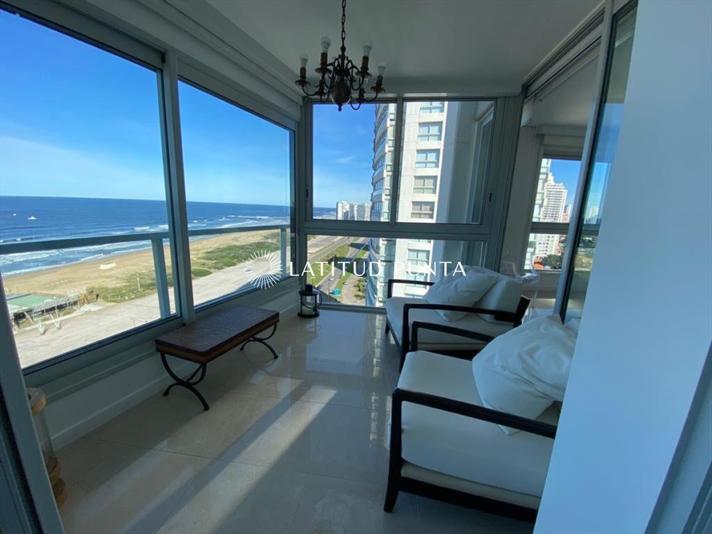 Le Parc, tres suites más dependencia