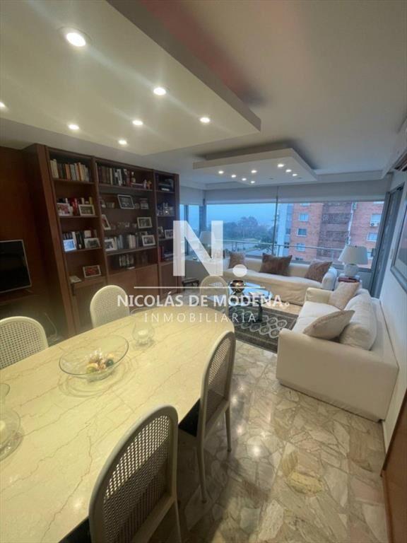 Vende apartamento de 2 dormitorios mas de en al