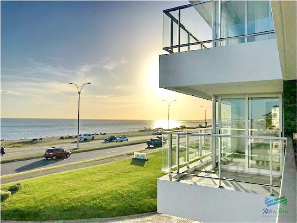 Apartamento en Mansa, 3 dormitorios *