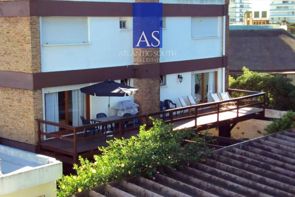 Apartamento de 3 dormitorios estufa a leña y al