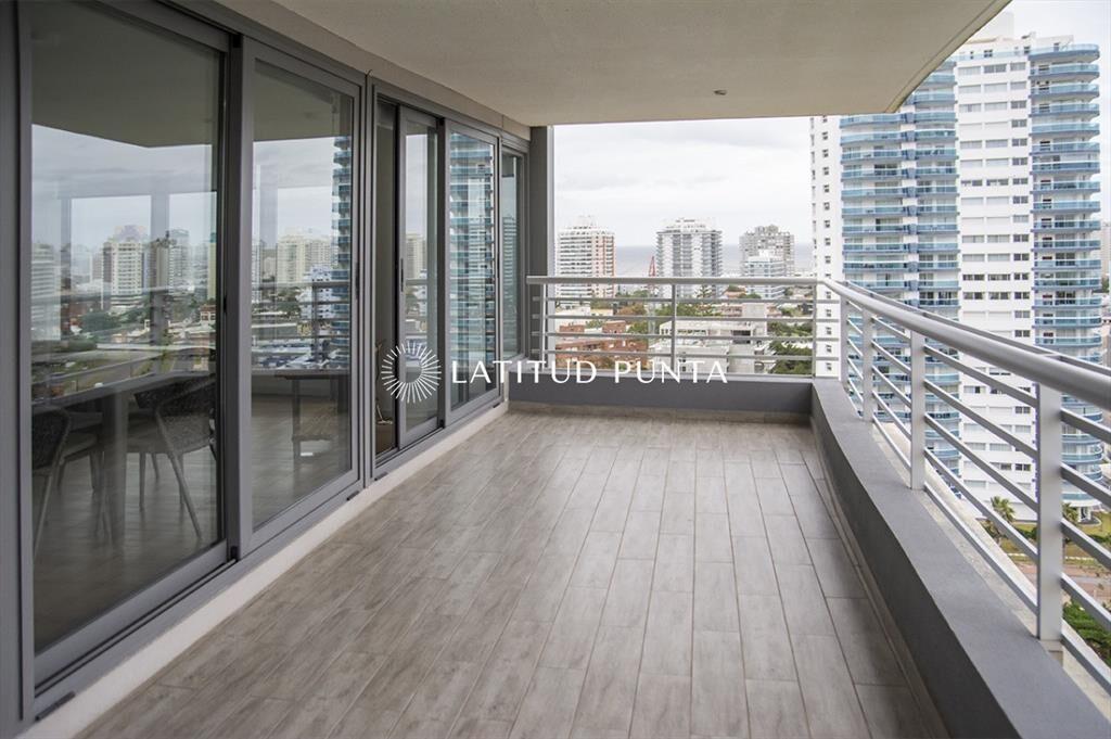 Apartamento en Mansa, 3 dormitorios