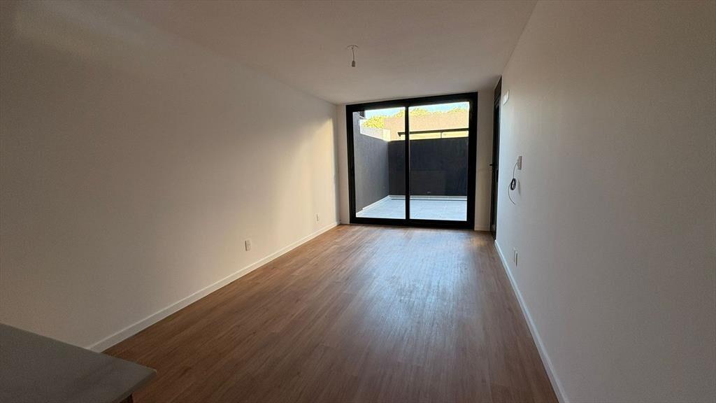 VENTA DE 1 DORM CONTRAFRENTE POCITOS ESTRENA YA