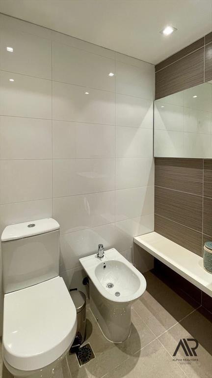 Apartamento De Categoría En Alquiler Temporada, 3 Dormit...