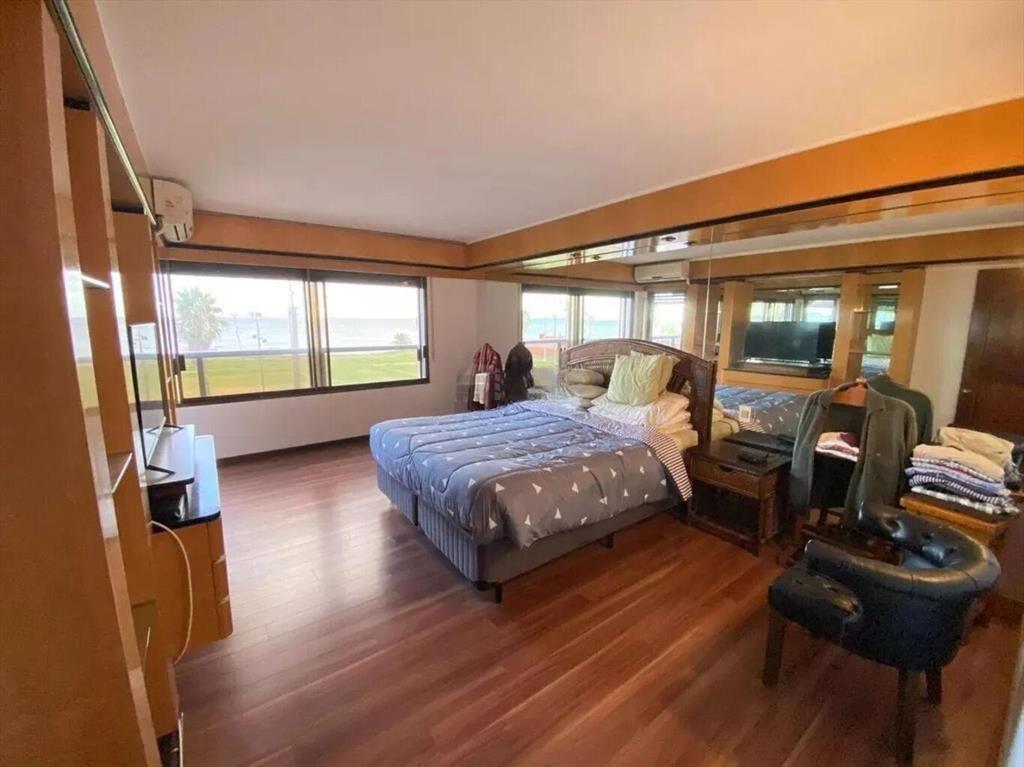 Apartamento de lujo frente al mar