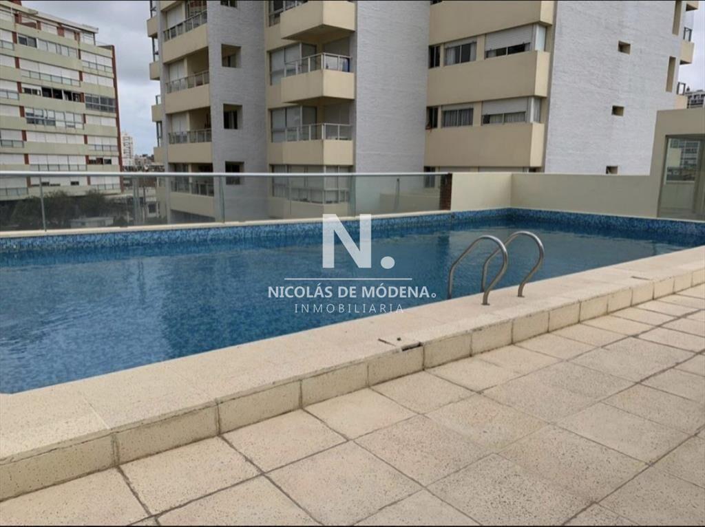Apartamento en Venta, vista al mar, Playa Brava,