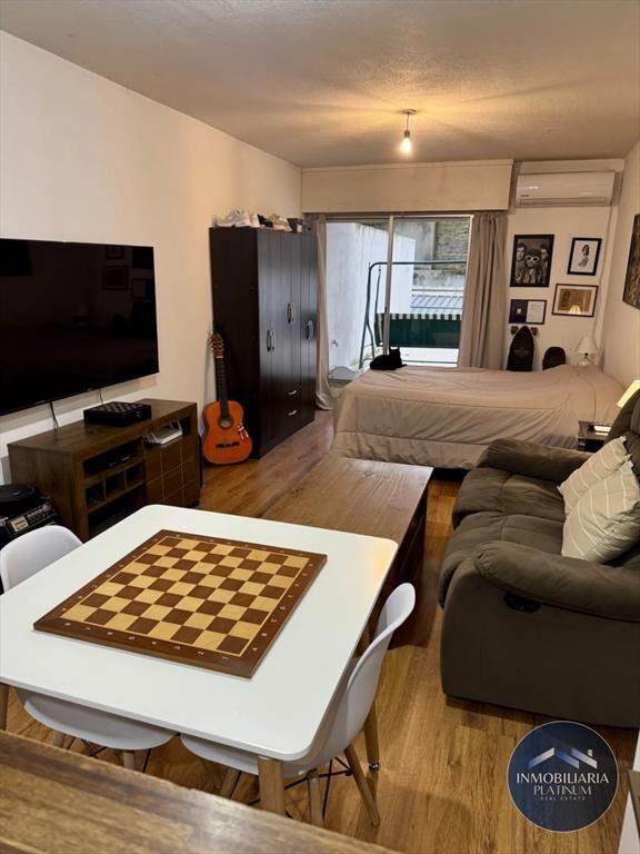 Apartamento en venta c/ Cochera en Pocitos