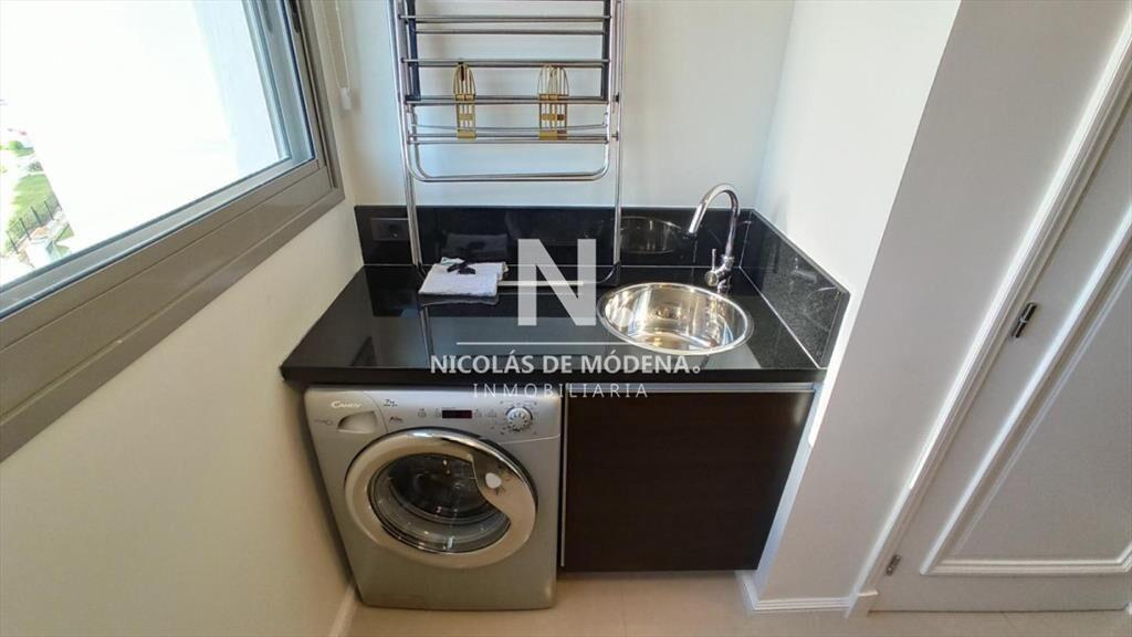 Apartamento en Venta en Punta del Este zona Playa