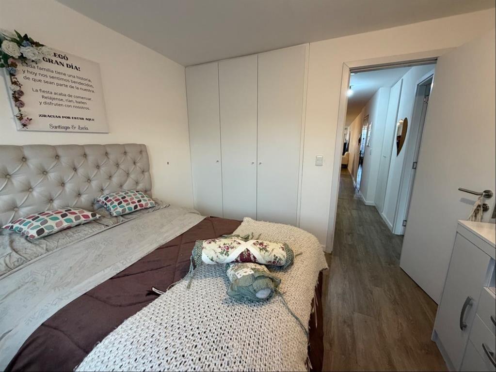 Venta de Apartamento nuevo impecable y con cochera