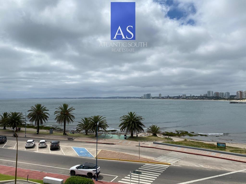 Vende apartamento con vista al mar de 3 Punta del