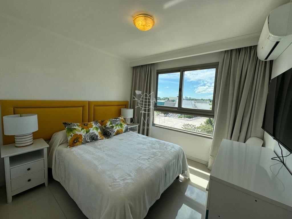 Apartamento en Venta en Punta del Este - PLACE