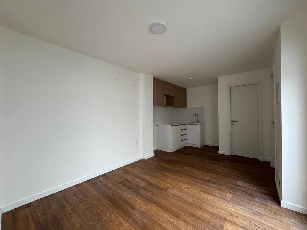 Venta de apartamento de 1 dormitorio con terraza y parriller