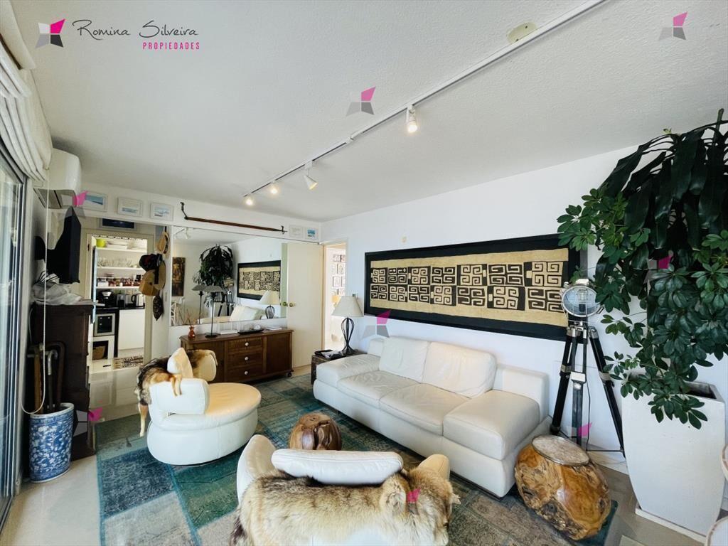 VENTA DE APARTAMENTO DE 2 DORMITORIOS EN PPENINSULA PRIMERA