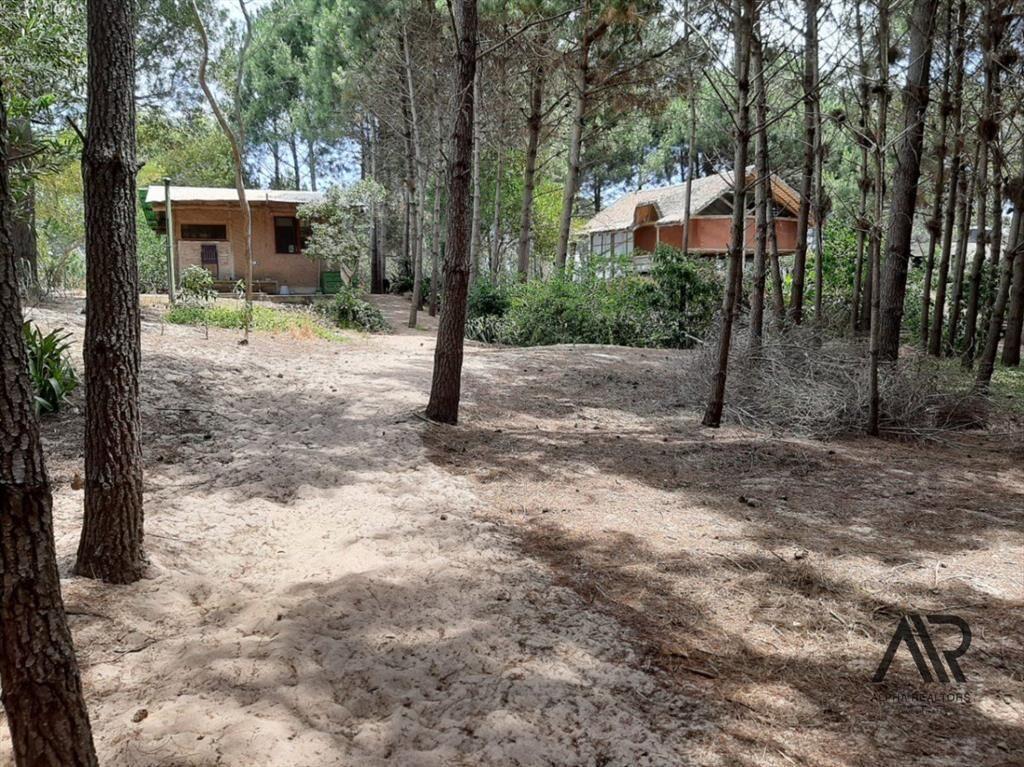 Terreno en venta de 1900m2 ubicado en Solanas
