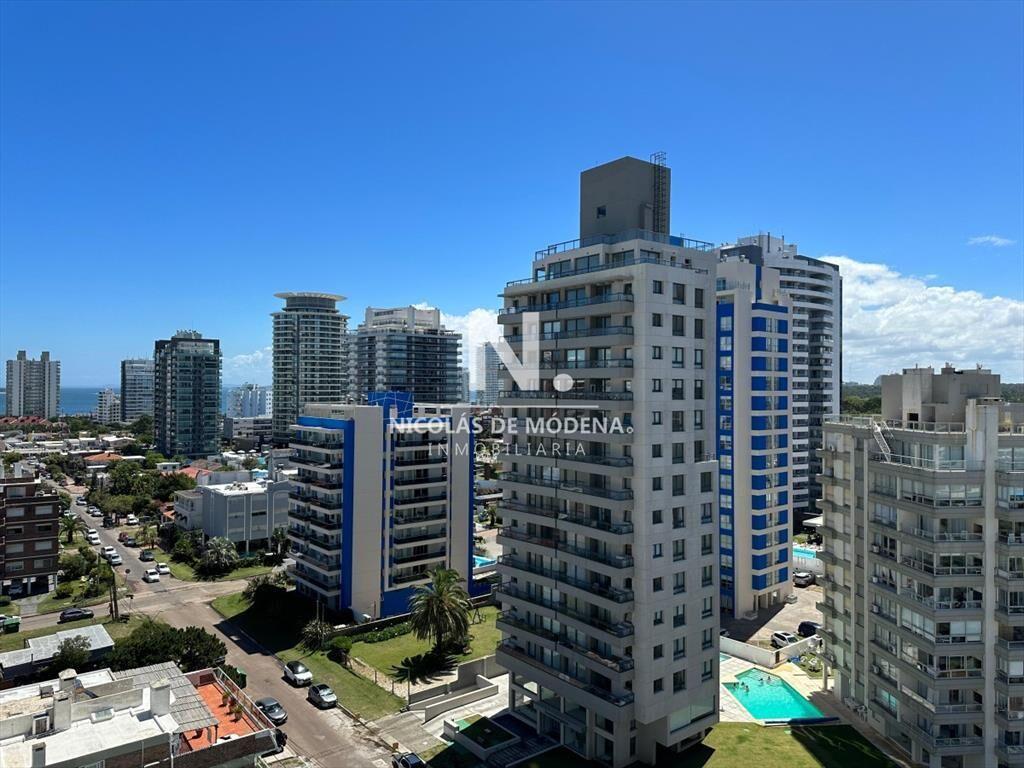 Apartamento de 2 dormitorios en Venta , Playa ,