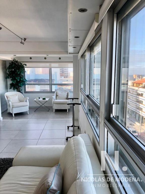 Apartamento reciclado de 2 dormitorios a metros del mar