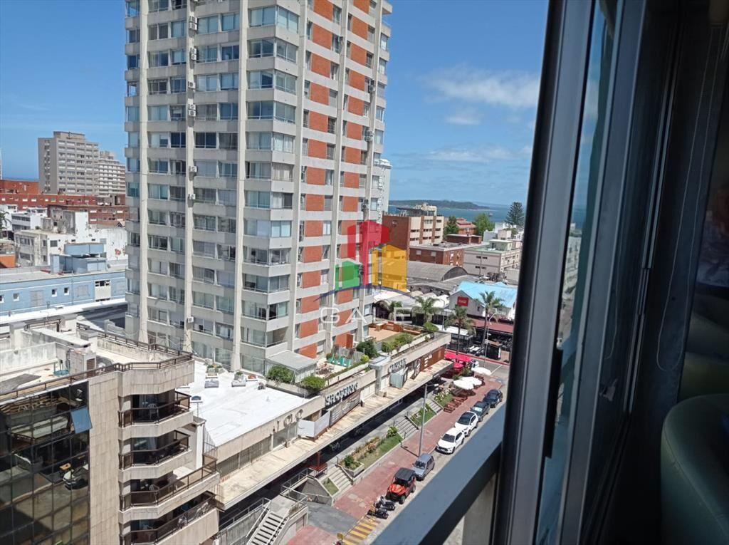 Apartamento en Península - Punta del Este