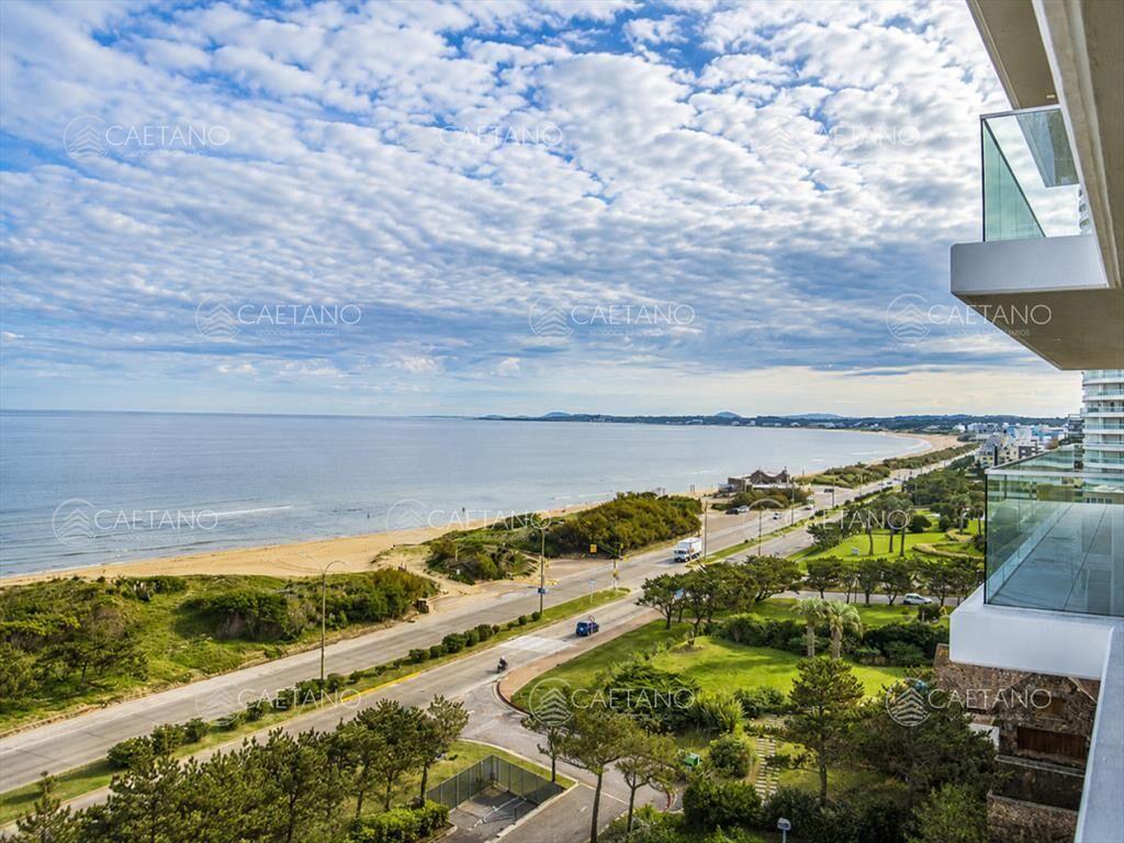 Departamento con vista al mar, en el edificio