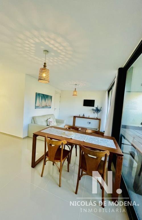 hermoso apartamento de 3 dormitorios
