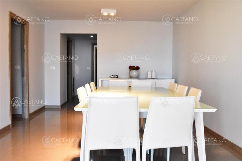 Apartamento amplio y luminoso Mansa, Punta del 2