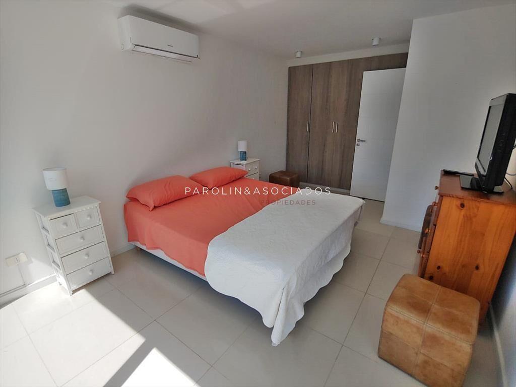 Apartamento en venta de 2 dormitorios en Punta