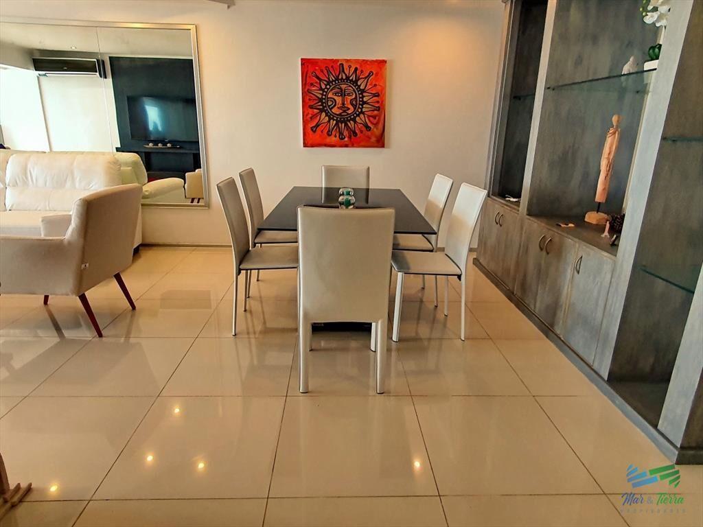 Apartamento en Brava, 2 dormitorios *
