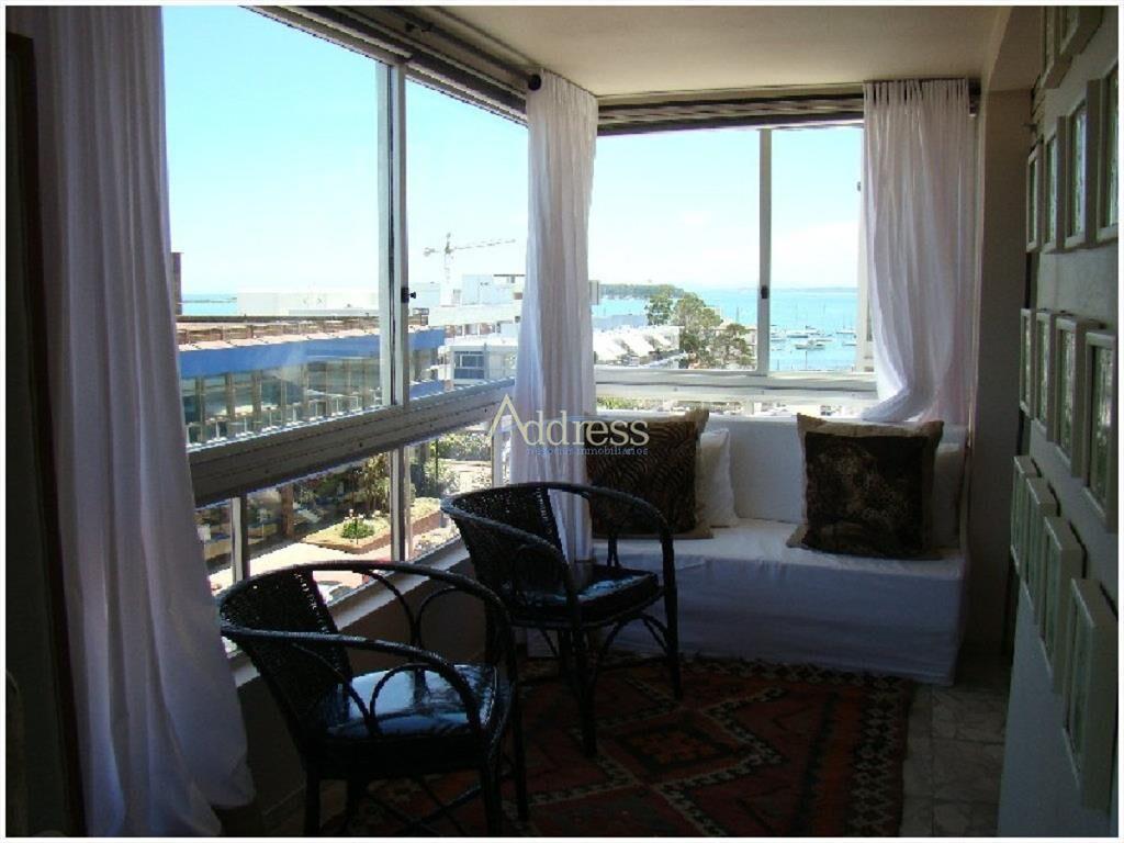Apartamento en Peninsula, 3 dormitorios *