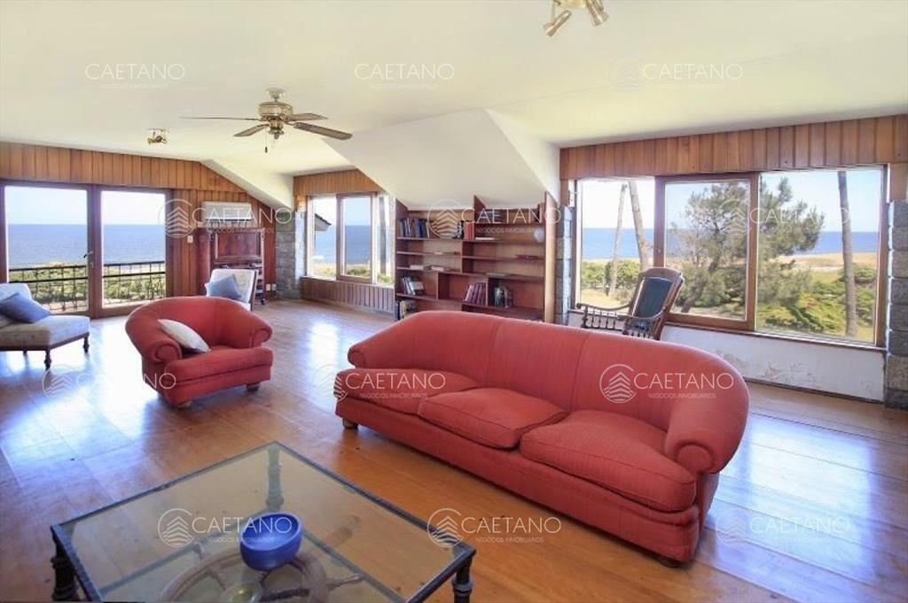 Venta casa 5 dormitorios primera linea playa del