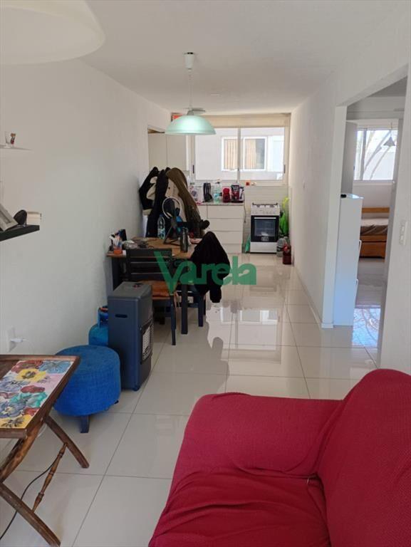 Venta apto Cordon, 2 dormitorios, 6to piso ascensor, parril