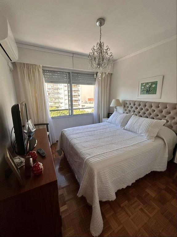 Alquiler apartamento 2 dormitorios, 2 baños, terraza, sin m