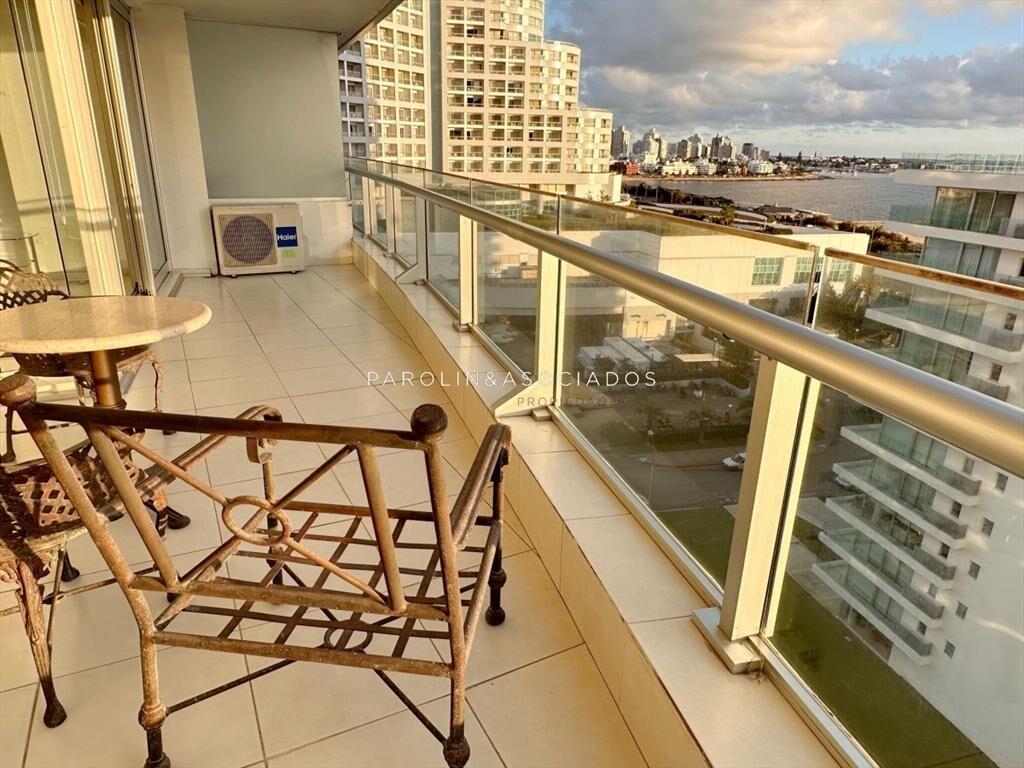 Apartamento en venta de 2 dormitorios en Torre