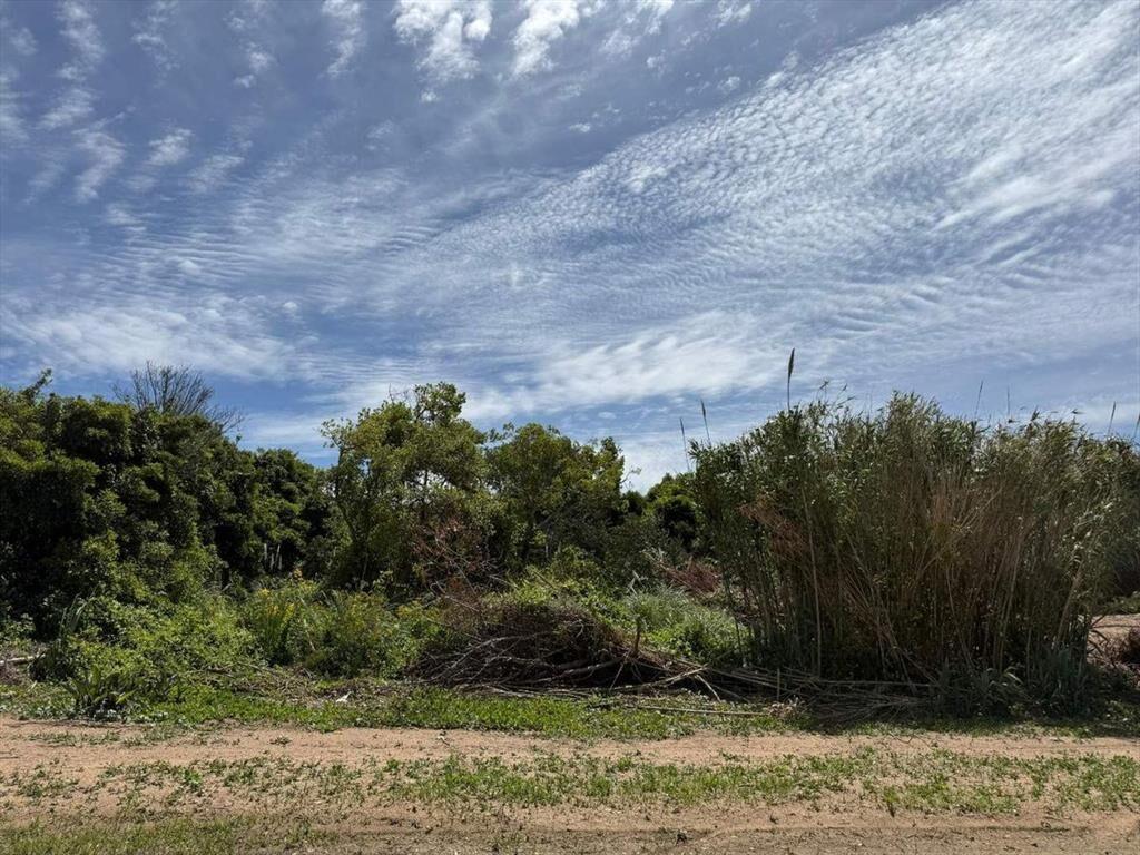 TERRENO EN LAS GRUTAS DE 1021 M2