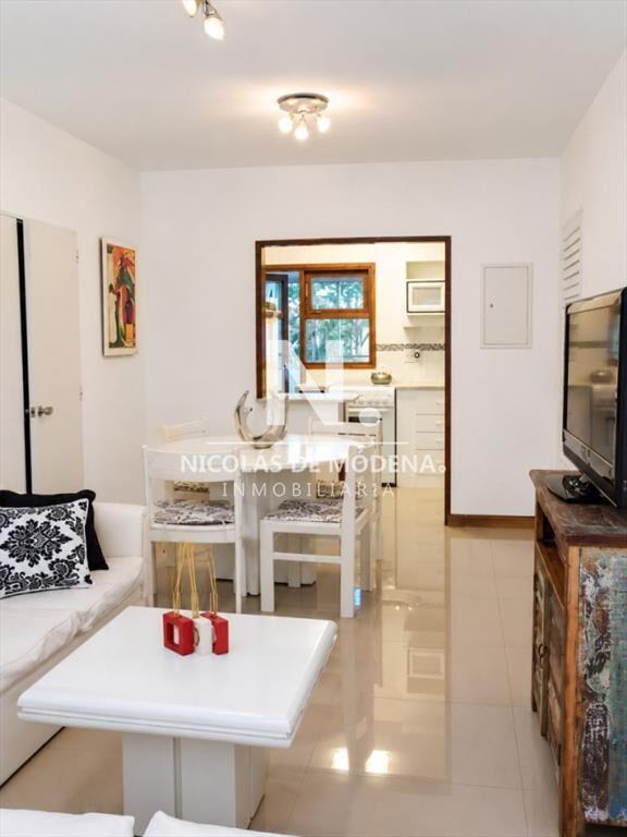 En venta apartamento de 2 dormitorios en torre en