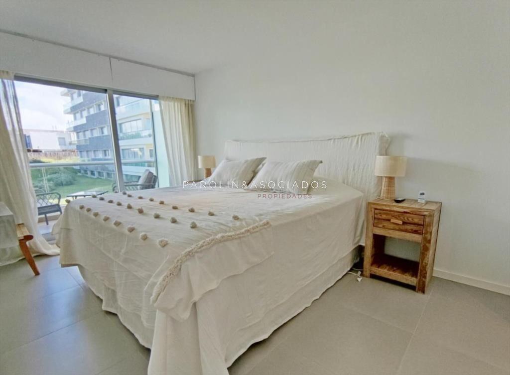 Departamento en Venta de 2 dormitorios en Punta