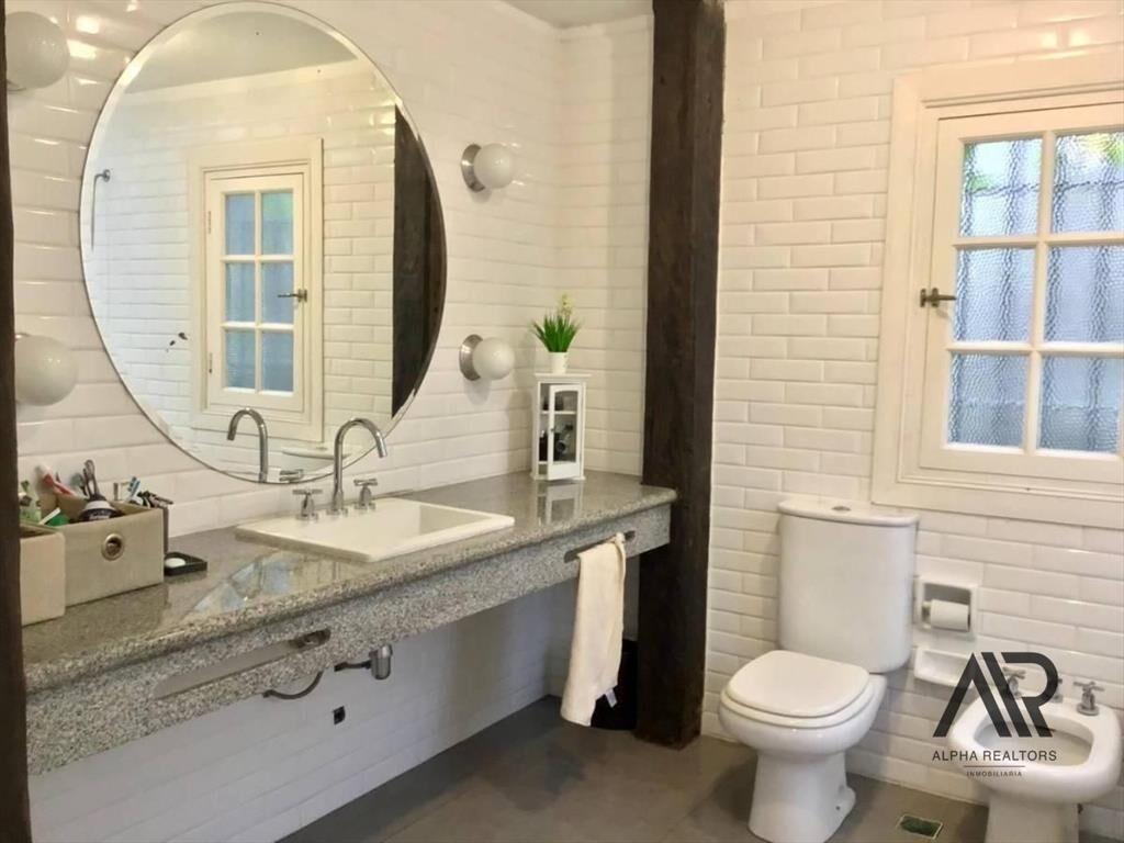 Casa en venta de 4 dormitorios en Jardines Córdoba