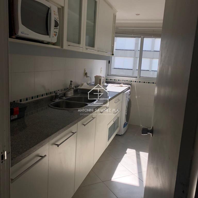 Alquiler por temporada de apartamento de 3 en del